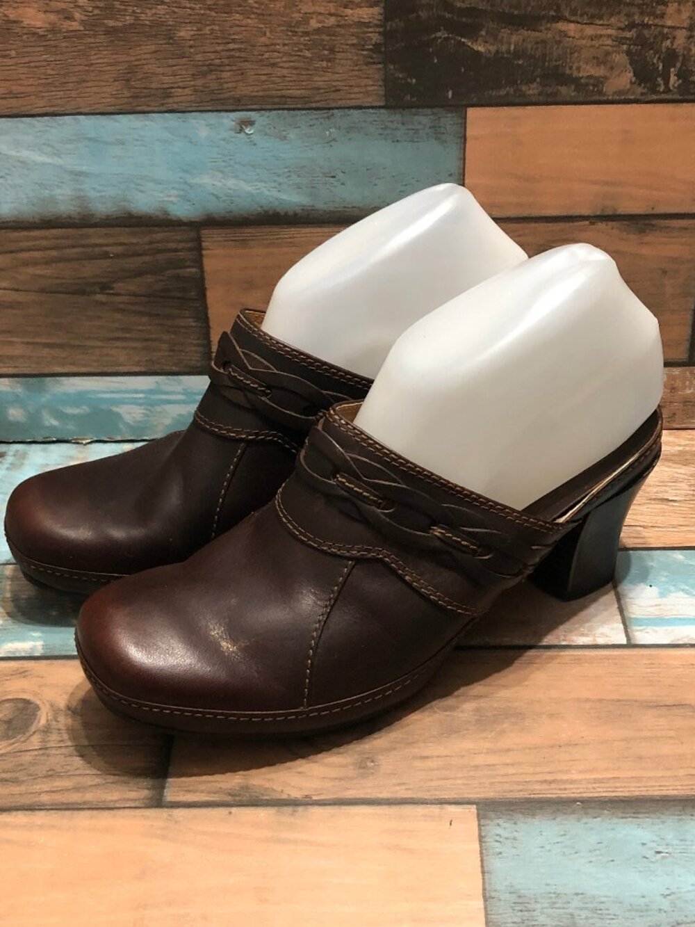 Clarks Artisan Slip On Mules Brown Leather Uppers Women's Size 8 M